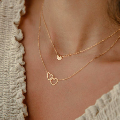 Doppelte Herzkette – Elegantes Design in Gold